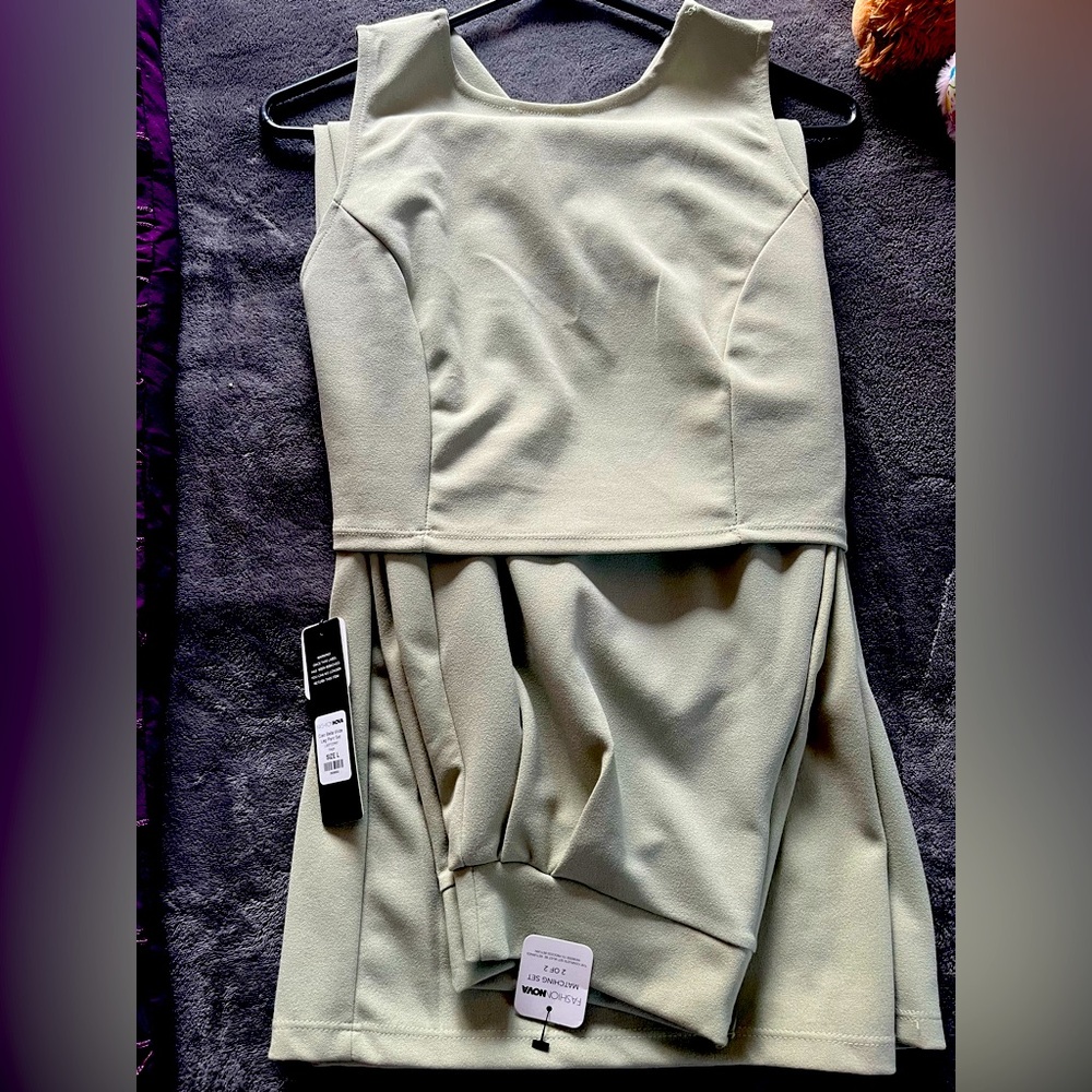 Elegant Light Green 2 Piece Pants Set